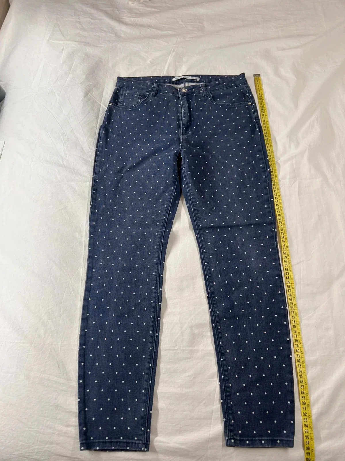 Jean bleu marine à motifs blanc lefties